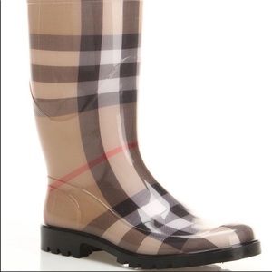 Authentic Burberry Rainboots